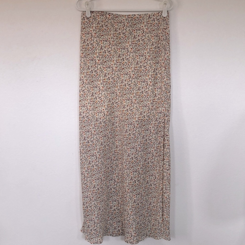 Socialite Floral Skirt